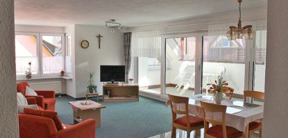 Fewo-2  Wohnzimmer 08